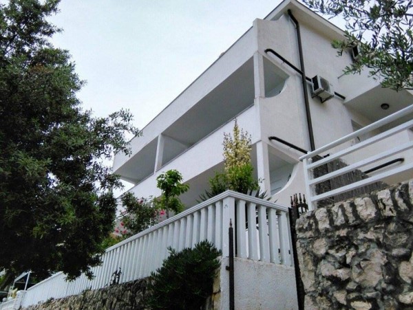 Apartmani Villa Bagram